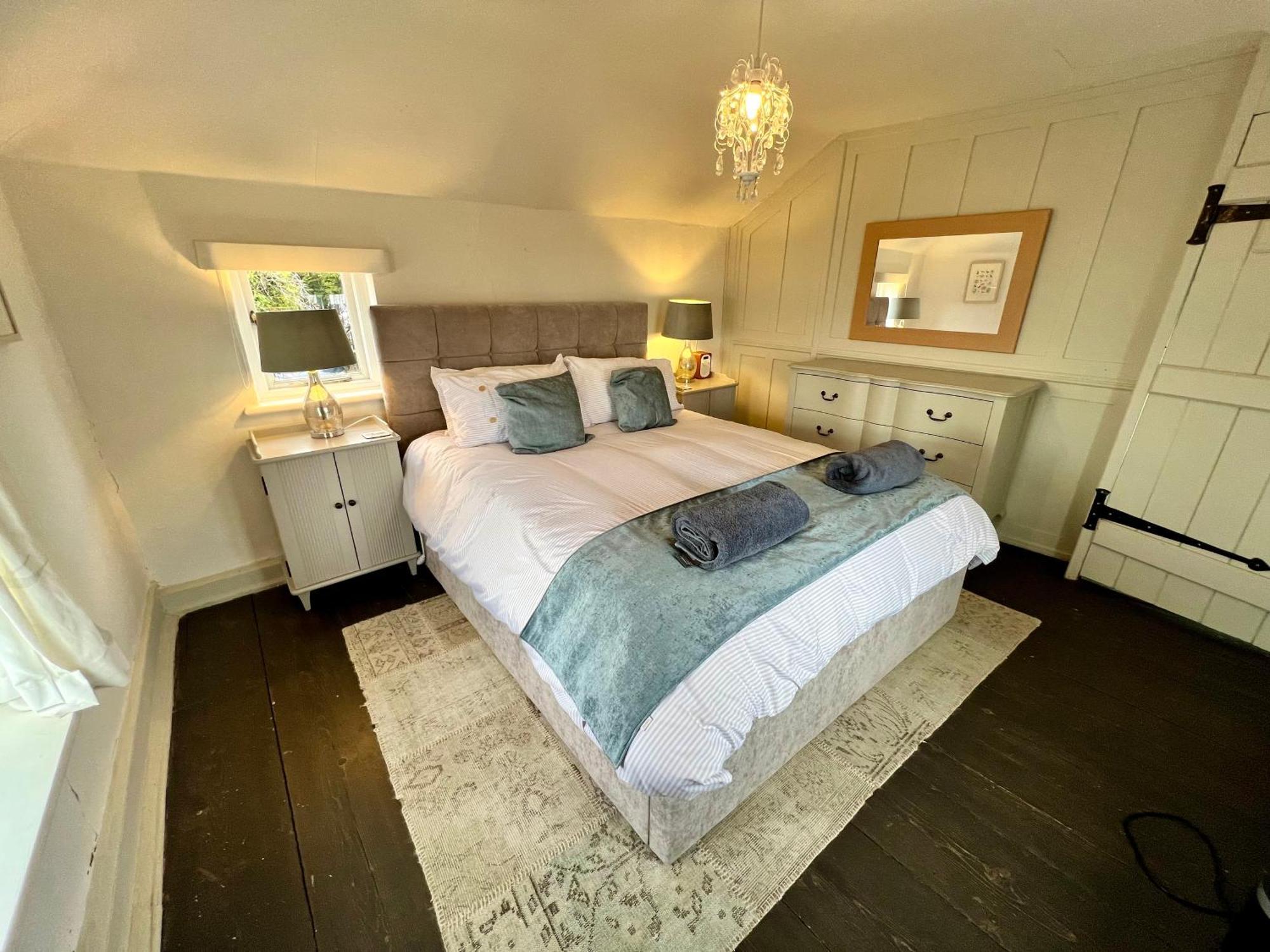 Cosy Coastal 2-Bedroom Cottage With Hot Tub And Log Burner ウェスト・マーシー エクステリア 写真